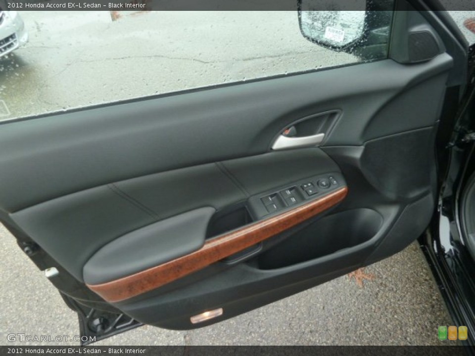 Black Interior Door Panel for the 2012 Honda Accord EX-L Sedan #57606450
