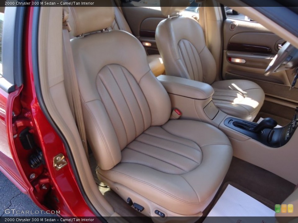 Camel/Tan Interior Photo for the 2000 Chrysler 300 M Sedan #57618652