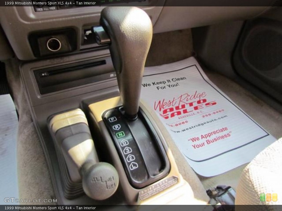 Tan 1999 Mitsubishi Montero Sport Interiors