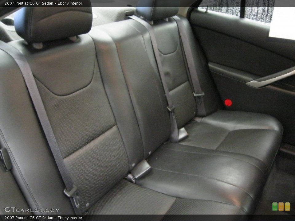Ebony Interior Photo for the 2007 Pontiac G6 GT Sedan #57622318