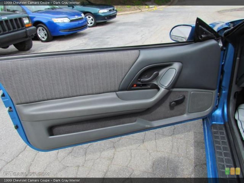 Dark Gray Interior Door Panel for the 1999 Chevrolet Camaro Coupe #57623953