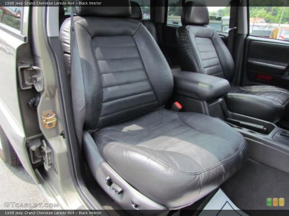 Black Interior Photo for the 1998 Jeep Grand Cherokee Laredo 4x4 #57625537