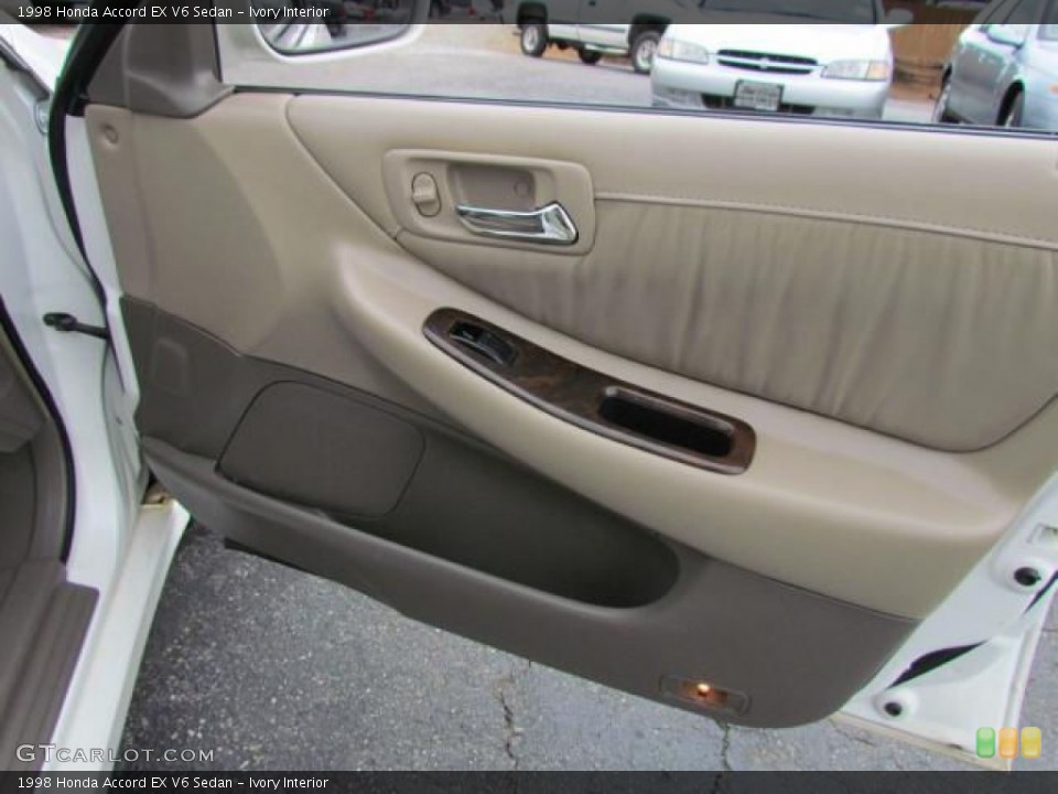 Ivory Interior Door Panel for the 1998 Honda Accord EX V6 Sedan #57625801