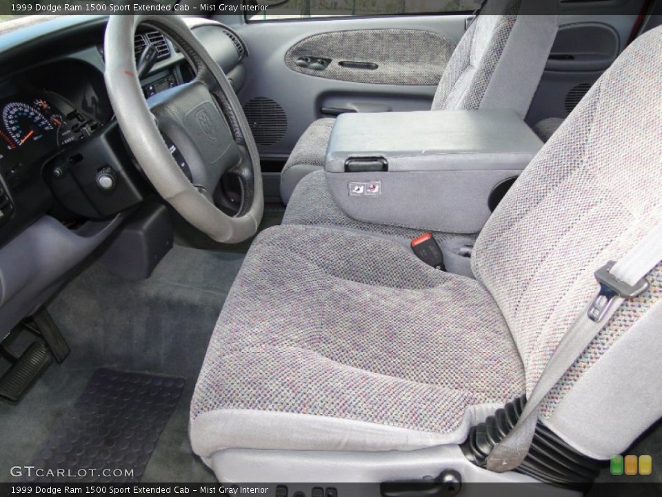 Mist Gray Interior Photo for the 1999 Dodge Ram 1500 Sport Extended Cab #57629176