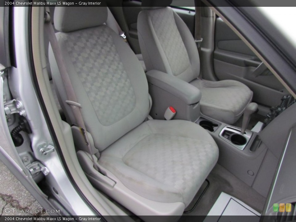 Gray Interior Photo for the 2004 Chevrolet Malibu Maxx LS Wagon #57629293