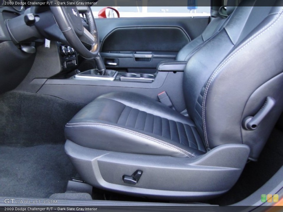 Dark Slate Gray Interior Photo for the 2009 Dodge Challenger R/T #57630217