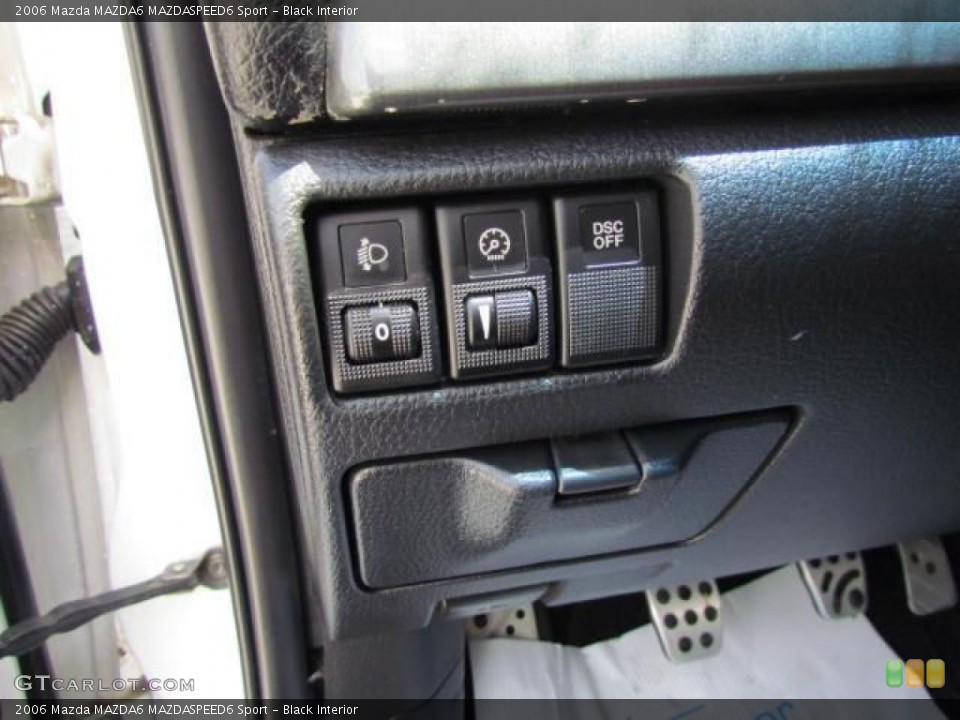 Black Interior Controls for the 2006 Mazda MAZDA6 MAZDASPEED6 Sport #57640177