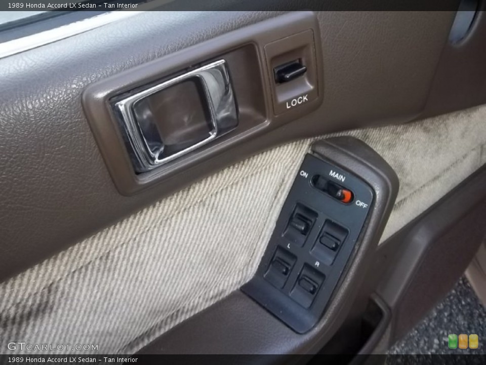 Tan Interior Controls for the 1989 Honda Accord LX Sedan #57643549