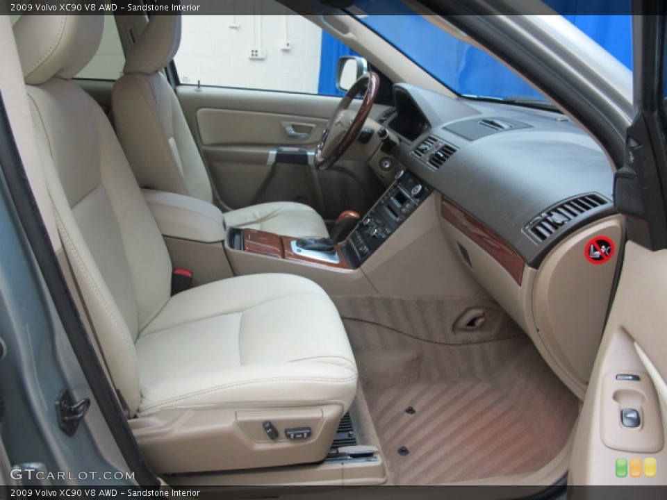 Sandstone Interior Photo for the 2009 Volvo XC90 V8 AWD #57656469