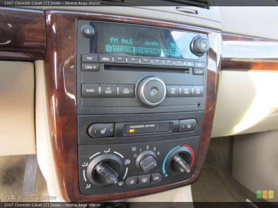 Neutral Beige Interior Controls for the 2007 Chevrolet Cobalt LTZ Sedan #57657265