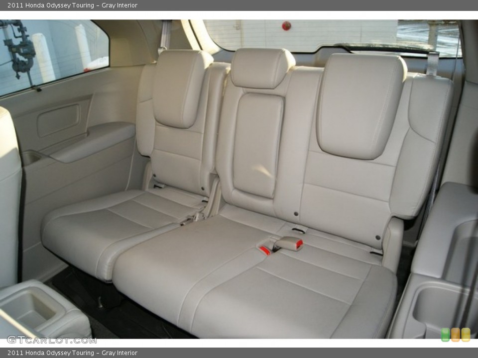 Gray Interior Photo for the 2011 Honda Odyssey Touring #57664577