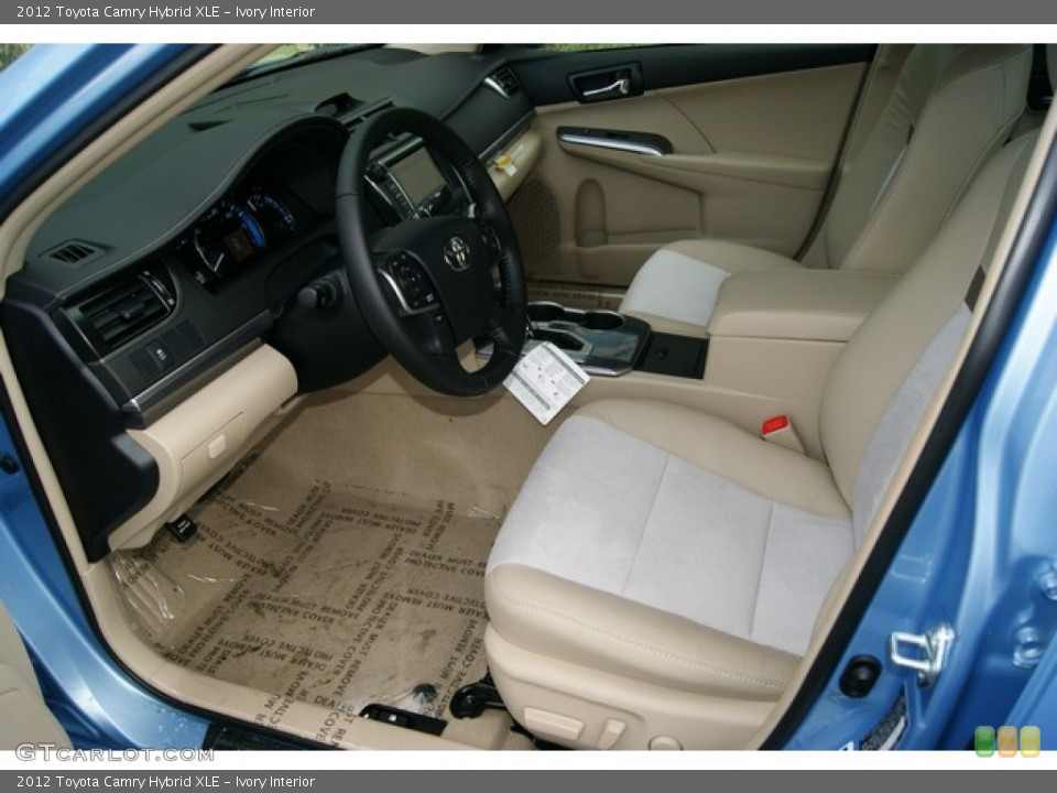Ivory Interior Photo for the 2012 Toyota Camry Hybrid XLE #57666698