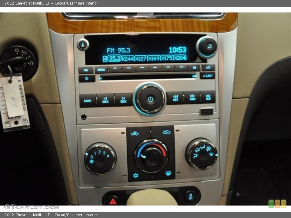Cocoa/Cashmere Interior Controls for the 2012 Chevrolet Malibu LT #57680270