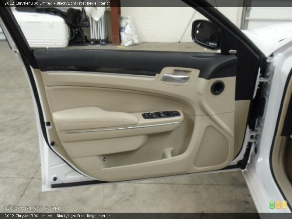 Black/Light Frost Beige Interior Door Panel for the 2012 Chrysler 300 Limited #57691550