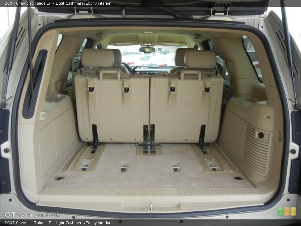 Light Cashmere/Ebony Interior Trunk for the 2007 Chevrolet Tahoe LT #57710693