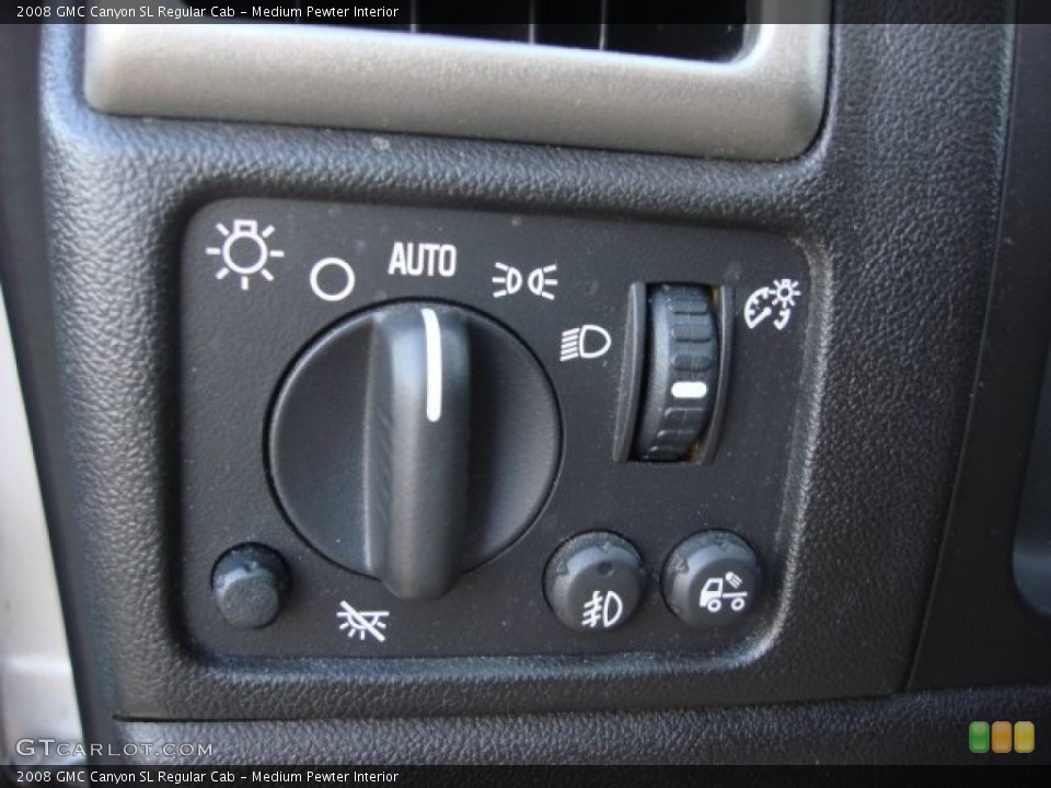 Medium Pewter Interior Controls for the 2008 GMC Canyon SL Regular Cab #57712565