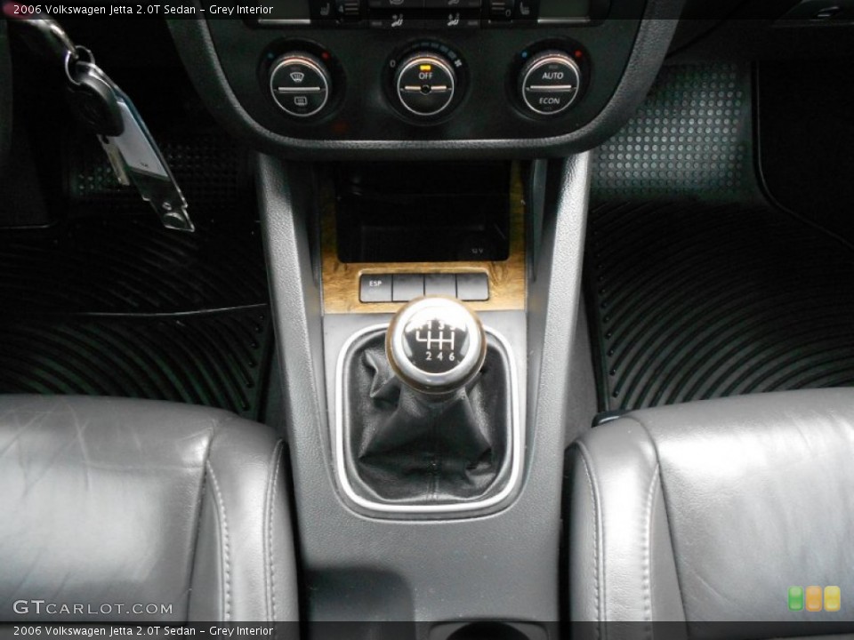 Grey Interior Transmission for the 2006 Volkswagen Jetta 2.0T Sedan #57721760