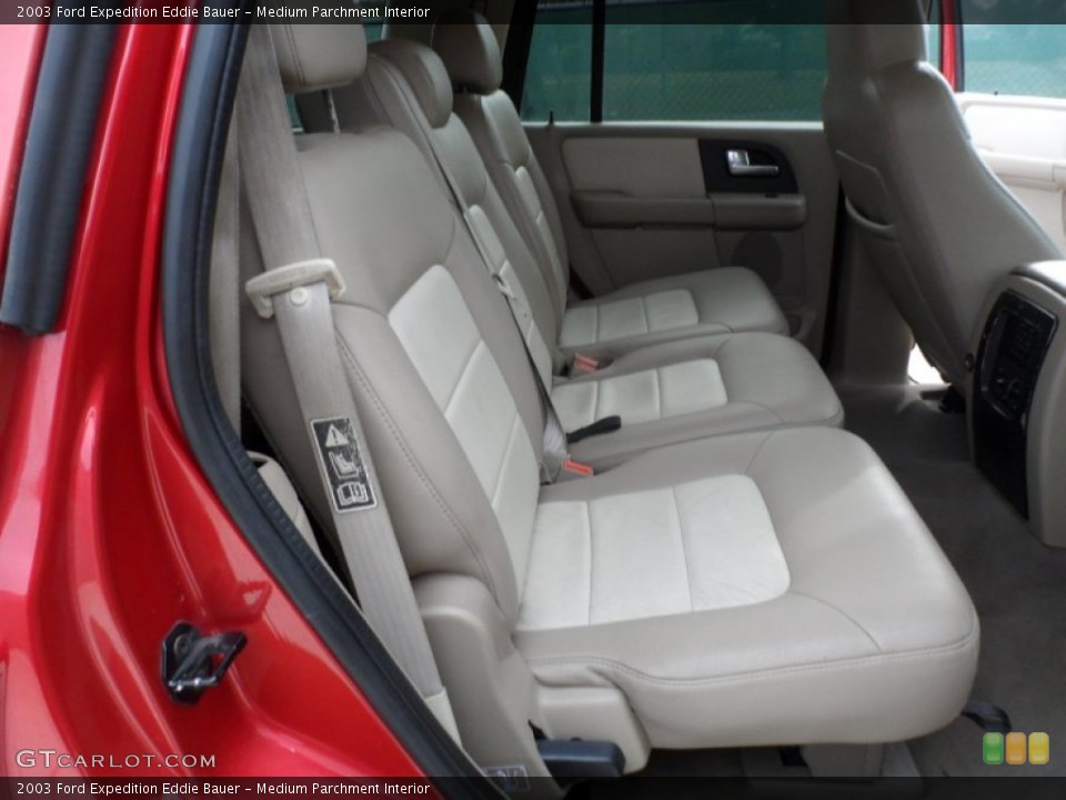Medium Parchment Interior Photo for the 2003 Ford Expedition Eddie Bauer #57724778