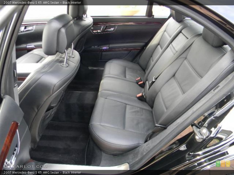 Black Interior Photo for the 2007 Mercedes-Benz S 65 AMG Sedan #57725603