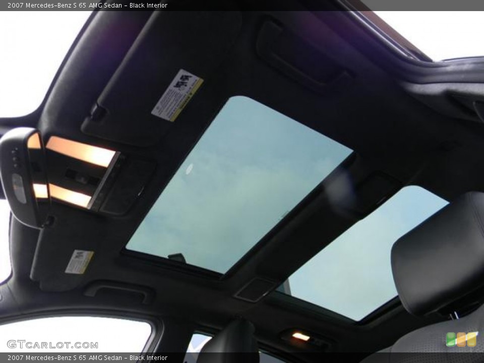 Black Interior Sunroof for the 2007 Mercedes-Benz S 65 AMG Sedan #57725663