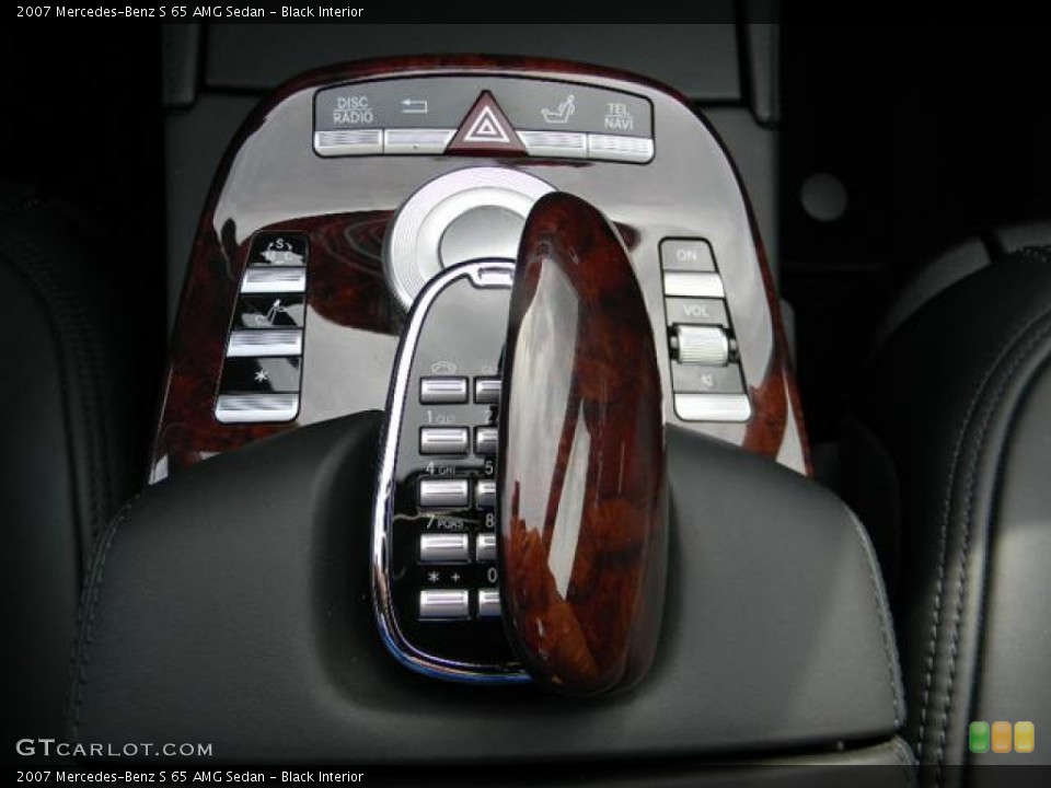 Black Interior Controls for the 2007 Mercedes-Benz S 65 AMG Sedan #57725696