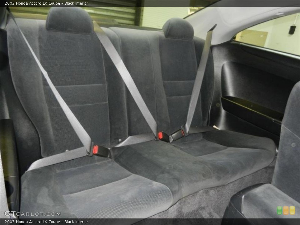 Black Interior Photo for the 2003 Honda Accord LX Coupe #57737795