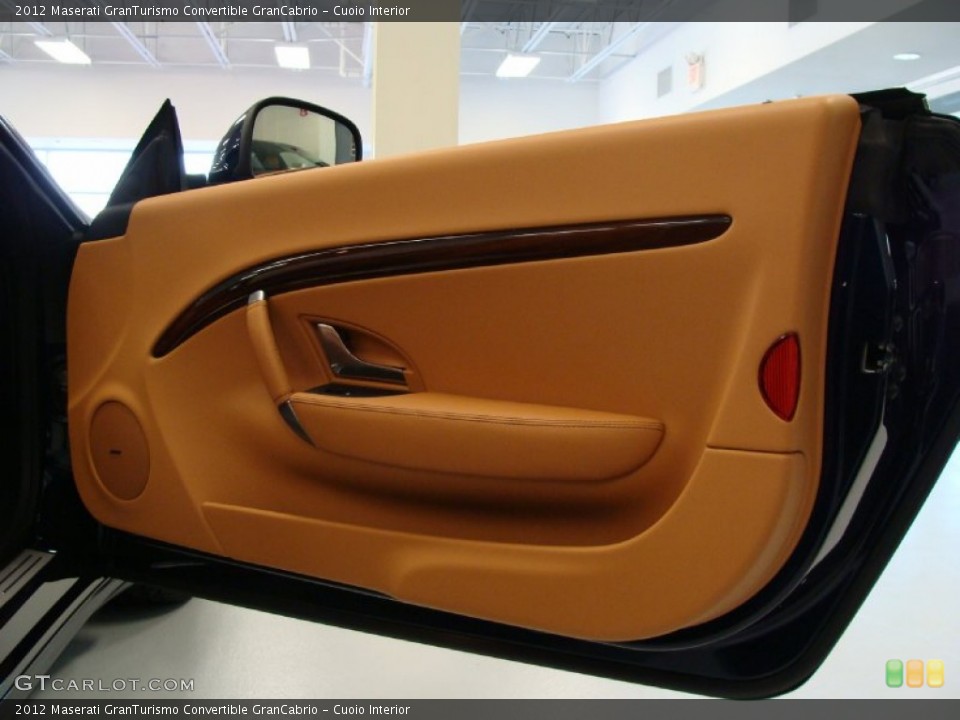 Cuoio Interior Door Panel for the 2012 Maserati GranTurismo Convertible GranCabrio #57772896