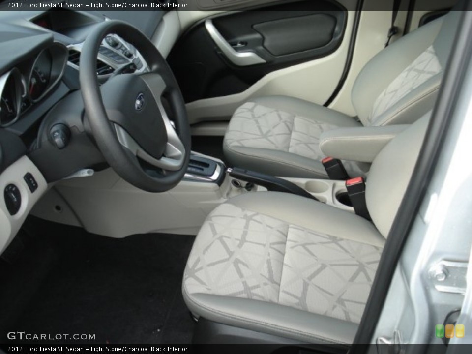 Light Stone/Charcoal Black Interior Photo for the 2012 Ford Fiesta SE Sedan #57774783