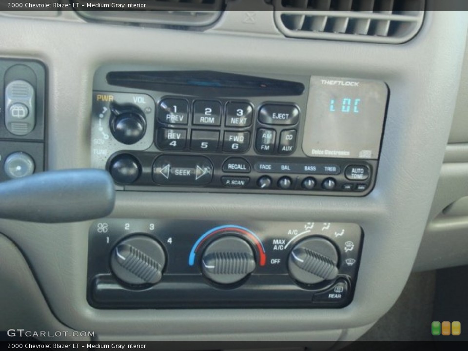 Medium Gray Interior Audio System for the 2000 Chevrolet Blazer LT #57780459
