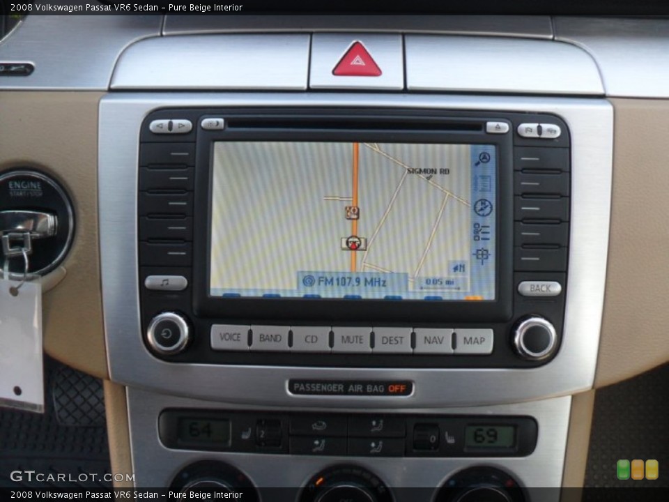 Pure Beige Interior Navigation for the 2008 Volkswagen Passat VR6 Sedan #57807173