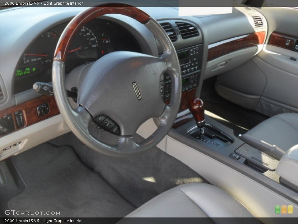 Light Graphite Interior Photo for the 2000 Lincoln LS V6 #57807821