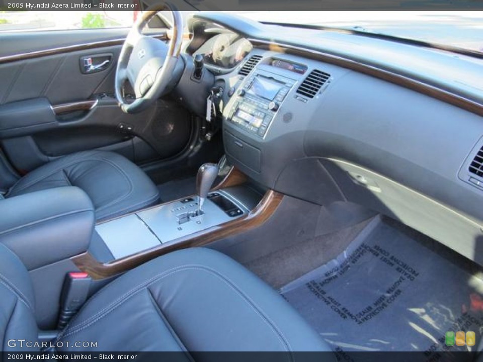 Black 2009 Hyundai Azera Interiors