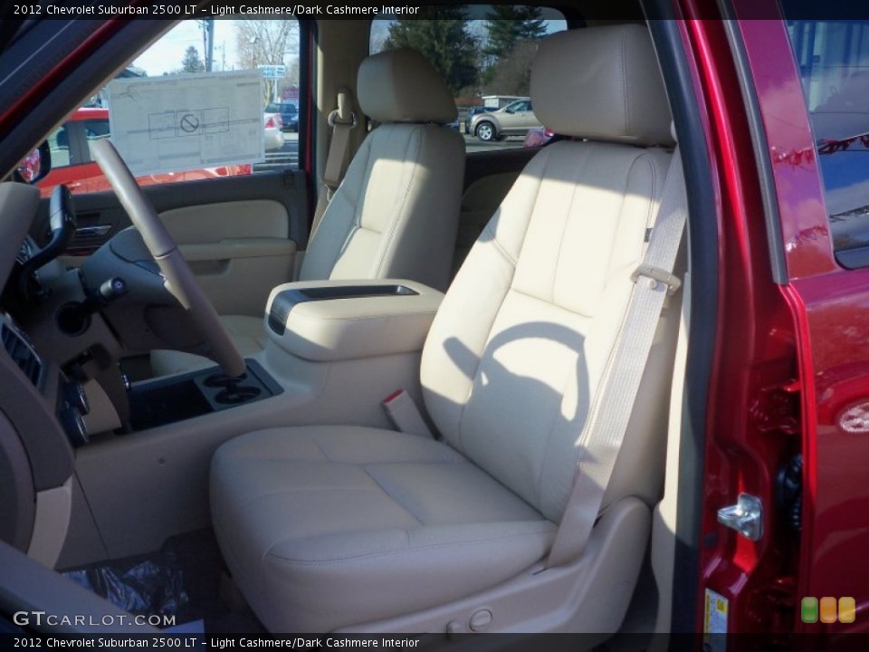 Light Cashmere/Dark Cashmere Interior Photo for the 2012 Chevrolet Suburban 2500 LT #57813191