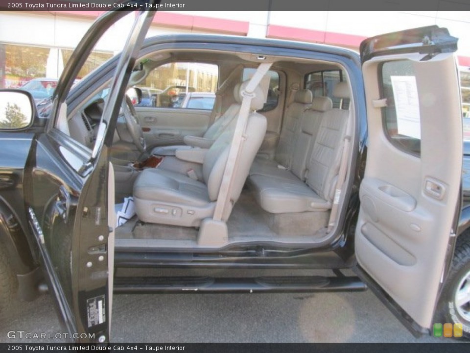 Taupe Interior Photo for the 2005 Toyota Tundra Limited Double Cab 4x4 #57824162