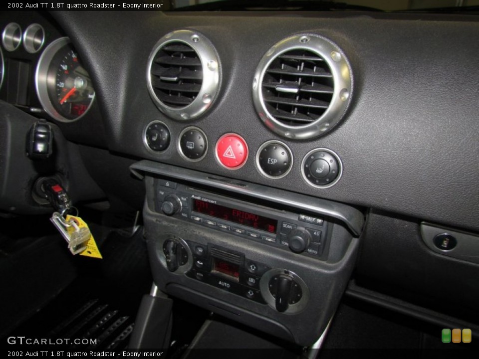 Ebony Interior Controls for the 2002 Audi TT 1.8T quattro Roadster #57836045