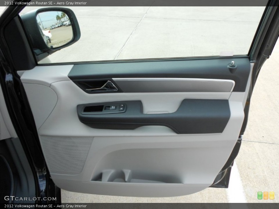 Aero Gray Interior Door Panel for the 2012 Volkswagen Routan SE #57836861