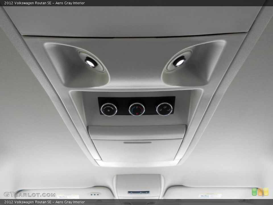 Aero Gray Interior Controls for the 2012 Volkswagen Routan SE #57837170