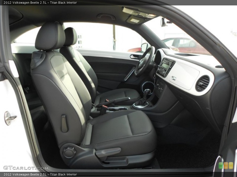 Titan Black Interior Photo for the 2012 Volkswagen Beetle 2.5L #57837752