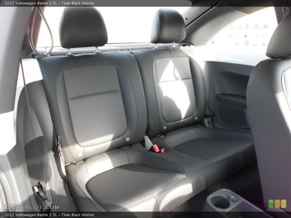 Titan Black Interior Photo for the 2012 Volkswagen Beetle 2.5L #57837761