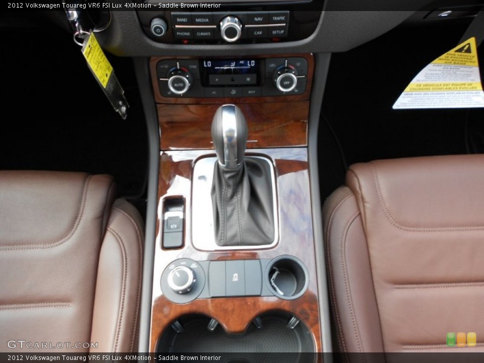 Saddle Brown Interior Transmission for the 2012 Volkswagen Touareg VR6 FSI Lux 4XMotion #57839705