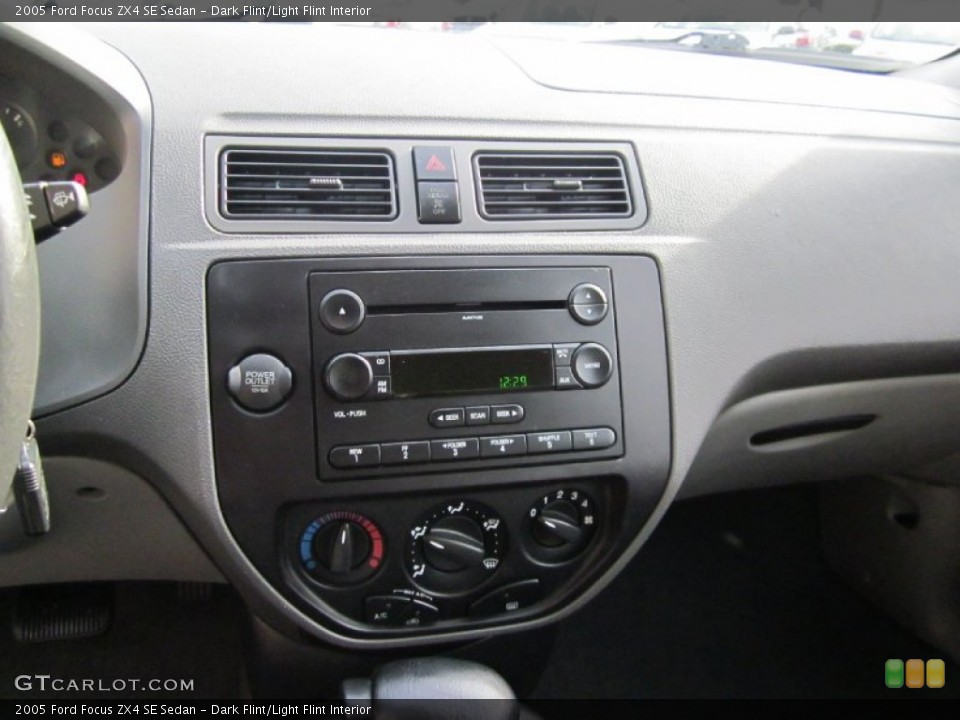 Dark Flint/Light Flint Interior Controls for the 2005 Ford Focus ZX4 SE Sedan #57848201