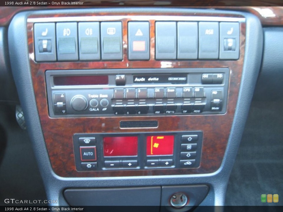 Onyx Black Interior Controls for the 1998 Audi A4 2.8 Sedan #57849074