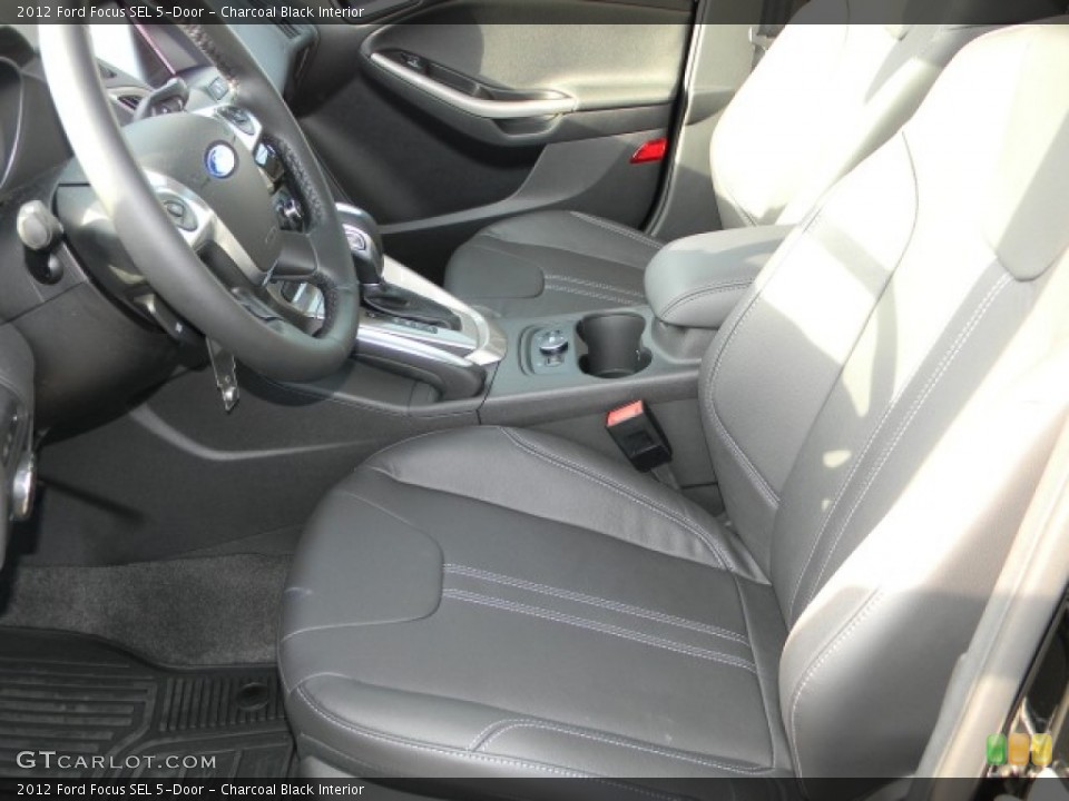 Charcoal Black Interior Photo for the 2012 Ford Focus SEL 5-Door #57884116