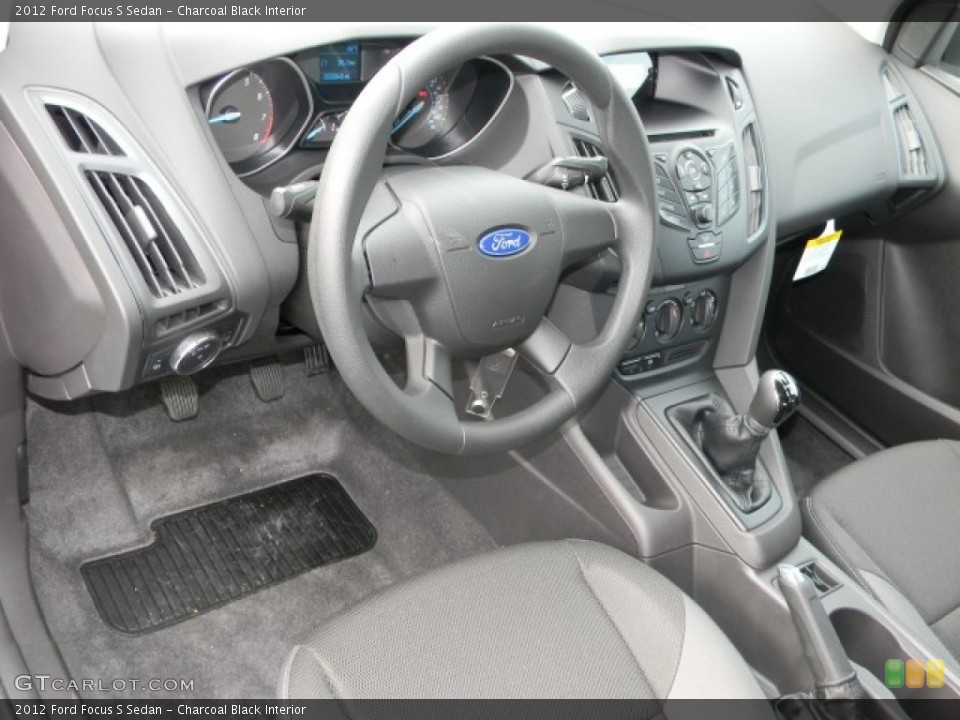 Charcoal Black Interior Photo for the 2012 Ford Focus S Sedan #57884425