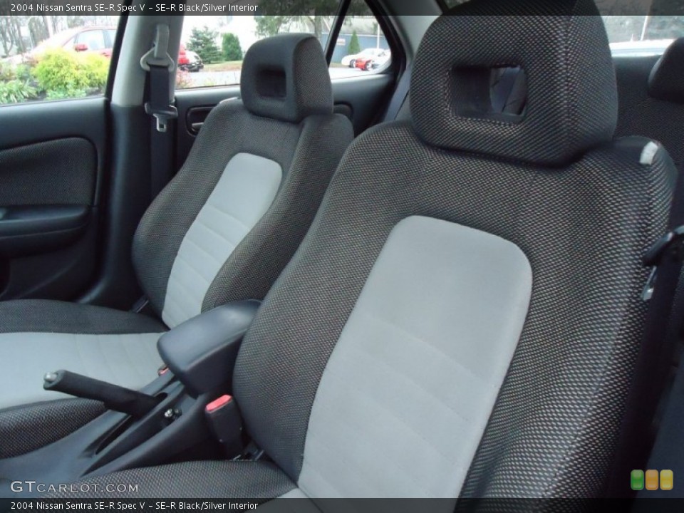 SE-R Black/Silver Interior Photo for the 2004 Nissan Sentra SE-R Spec V #57888916