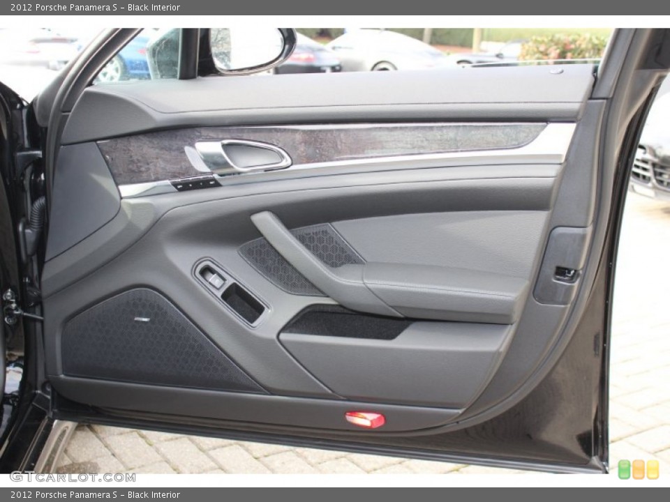 Black Interior Door Panel for the 2012 Porsche Panamera S #57891250
