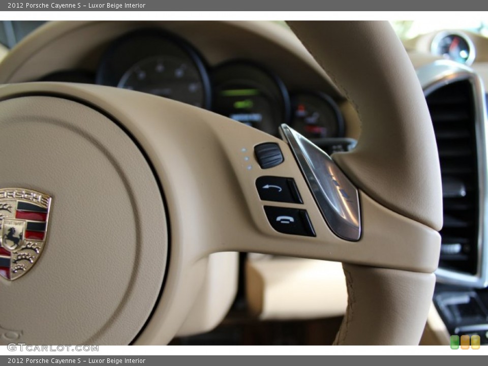 Luxor Beige Interior Controls for the 2012 Porsche Cayenne S #57891448