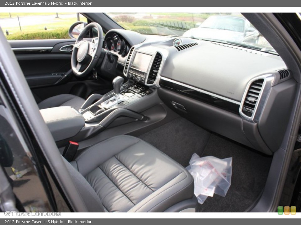 Black Interior Dashboard for the 2012 Porsche Cayenne S Hybrid #57891824