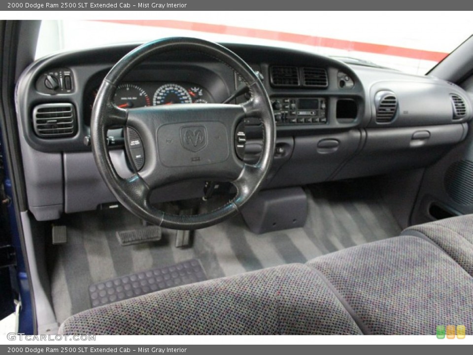 Mist Gray Interior Dashboard for the 2000 Dodge Ram 2500 SLT Extended Cab #57902904