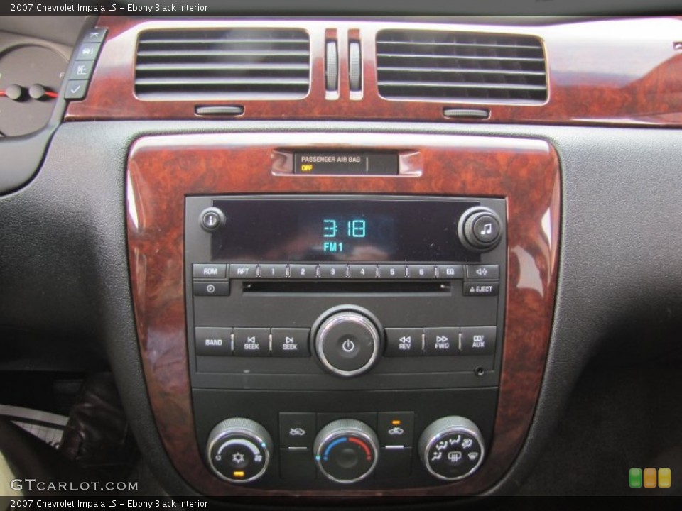 Ebony Black Interior Controls for the 2007 Chevrolet Impala LS #57911524
